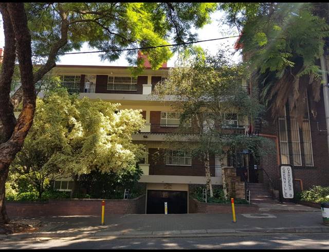 1 BEDROOM APARTMENT FOR SALE IN ROSEBANK